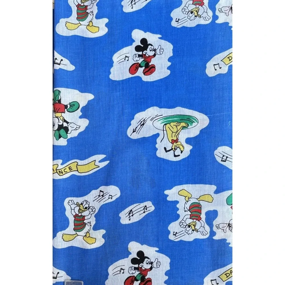 Vintage Disney Mickey Mouse & Friends Cotton Fabric 44